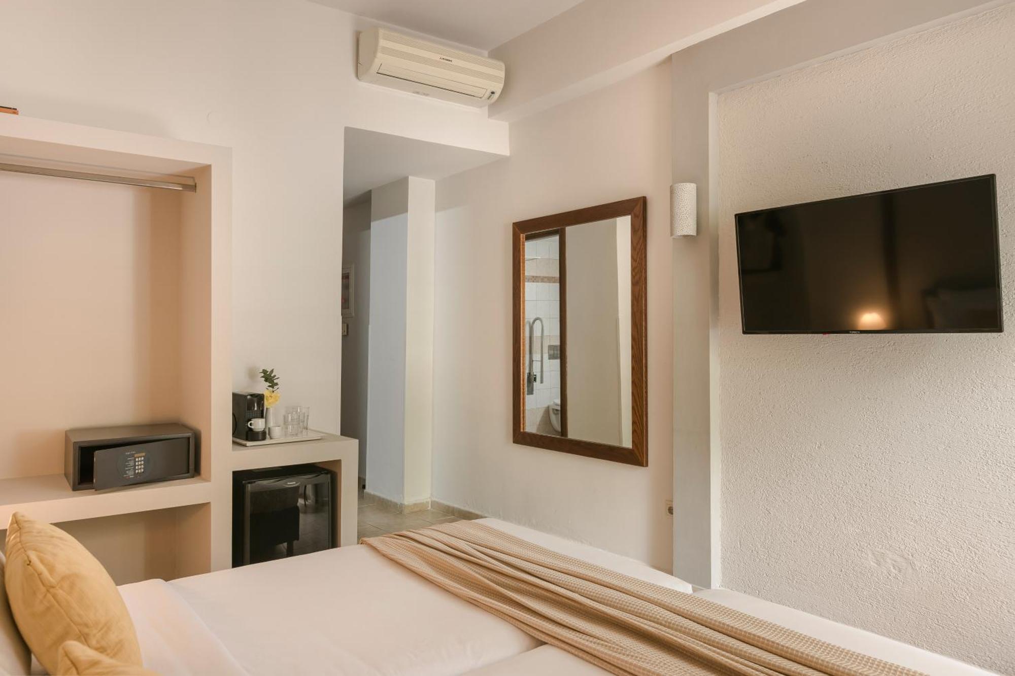Niki Beach Hotel Kamariotissa Номер фото