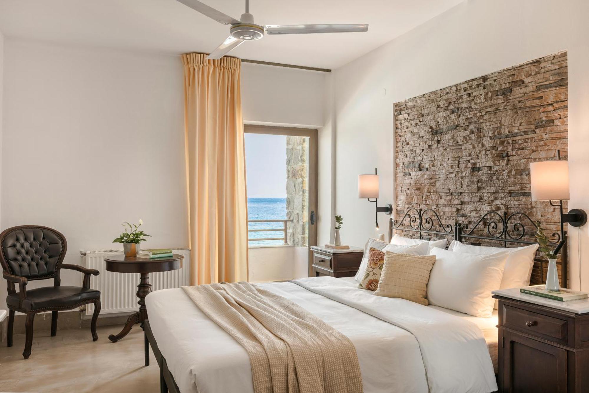 Niki Beach Hotel Kamariotissa Номер фото