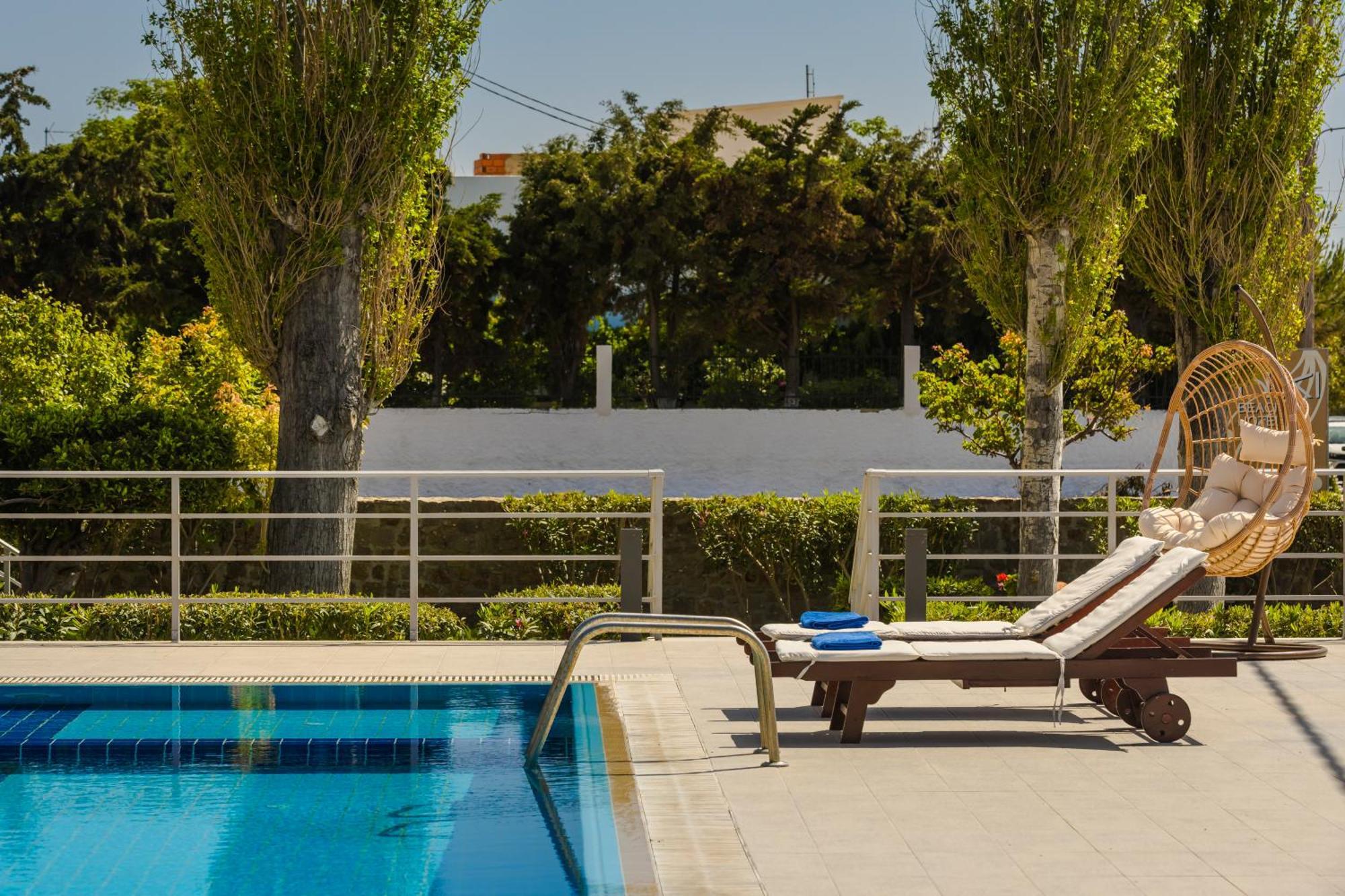 Niki Beach Hotel Kamariotissa Экстерьер фото