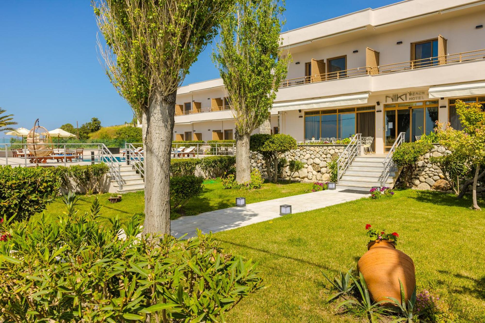 Niki Beach Hotel Kamariotissa Экстерьер фото